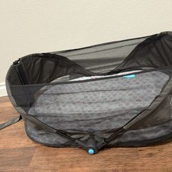Munchkin Brica Fold N' Go Travel Bassinet, Grey