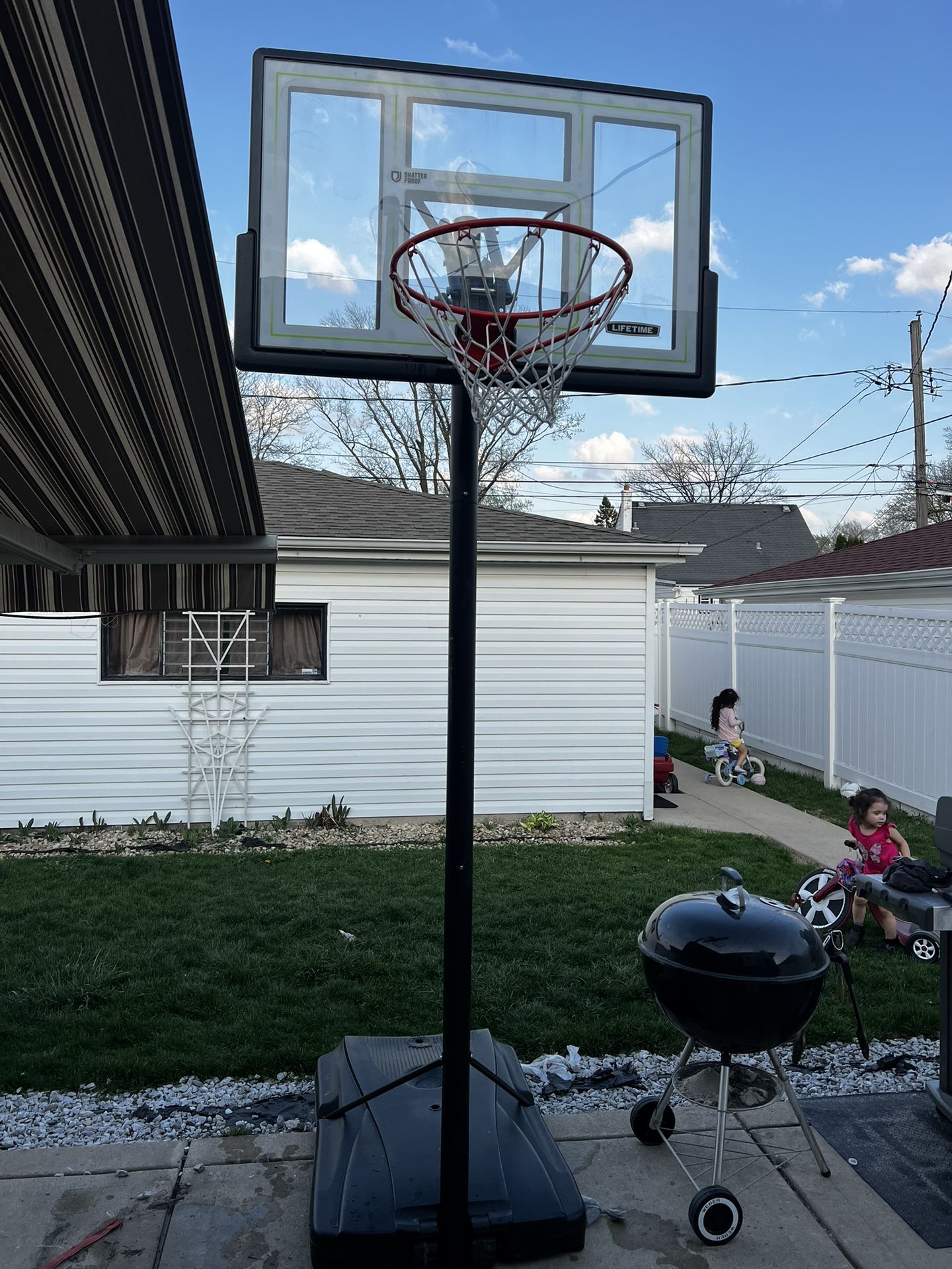 Portable Basketball Hoop