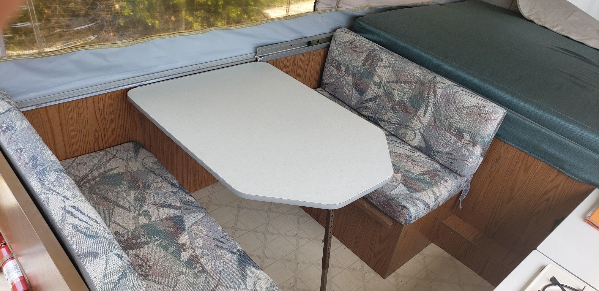 1993 Jayco pop up tent trailer model 1206 for Sale in Glendora, CA