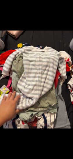 Bundle de ropa de 6 a 12 meses
