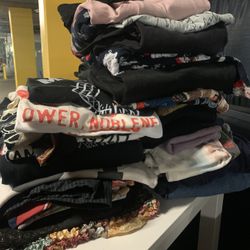 Women’s Clothes EVERYTHING FOR $5