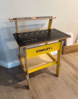 Like New Stanley Jr. Workbench Work Station Table