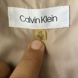 Calvin Klein XS beige