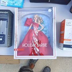 Holiday Barbie 2019