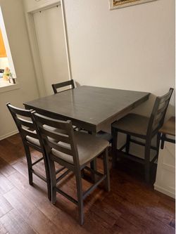 dining set with 4 chairs