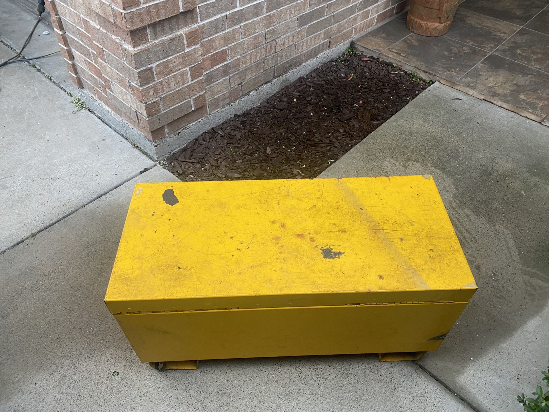 SECOND HAND TOOL BOX JCB Part 335/01099 Vicary Plant JCB, 45 OFF