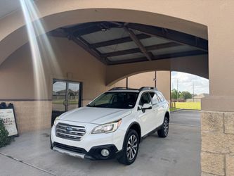 2015 Subaru Outback 3.6L Limited Automatic 1 owner Clean Title