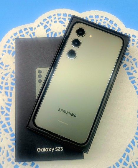 Samsung Galaxy S23 5g 100% Fully Unlocked In Box