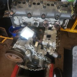 5.7 Hemi Block 08 Charger 06 Chrysler 300c 