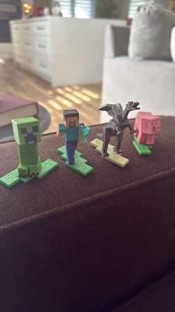 Mattel Minecraft Micro Collection 4-Pack