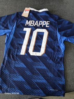 Mbappé  jerseys size large
