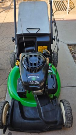 Lawn Boy Self Propelled Lawn Mower.