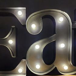 Metal Diner/Coffee Shop-Home Decor Lighted Sign 16.5x10x2”Battery Operated GC