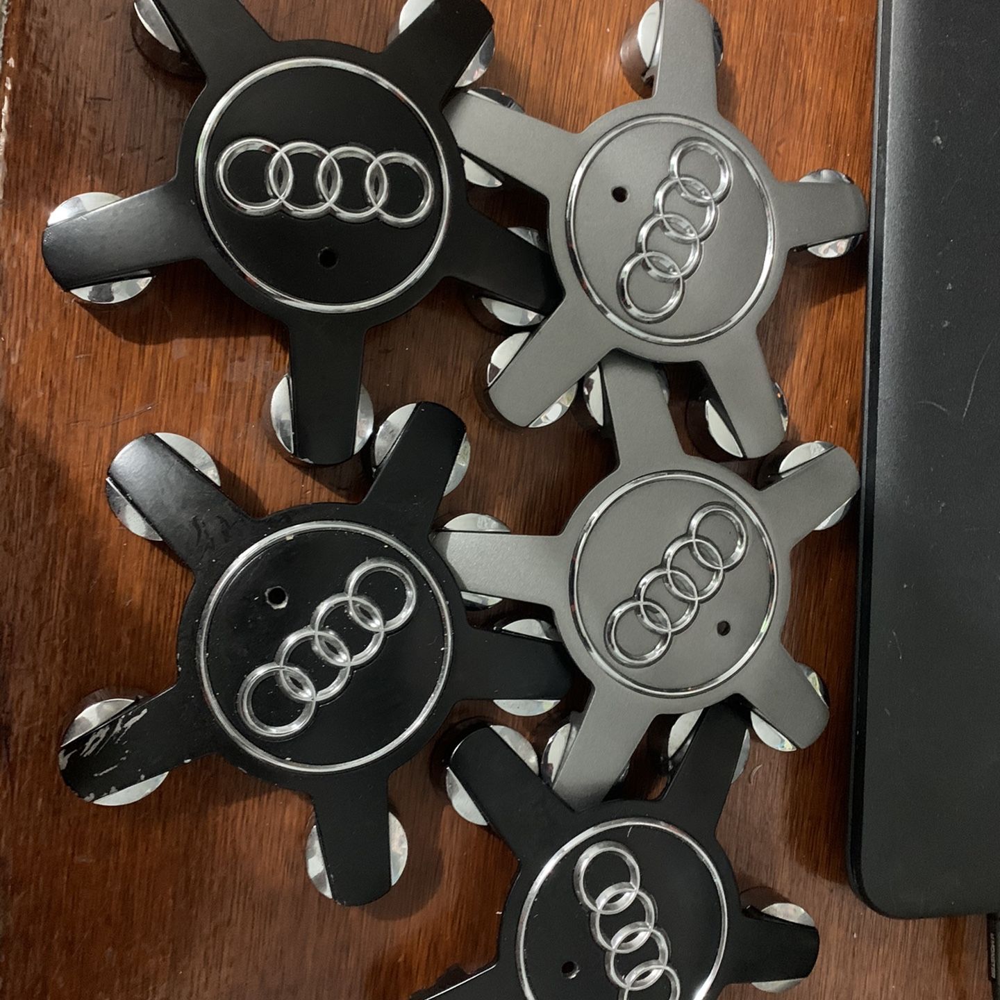 Audi Caps Rim Emblem