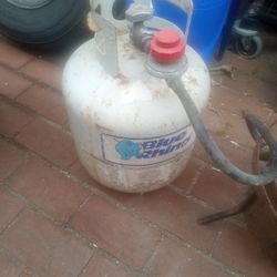 Full Propane Tank With Burner 