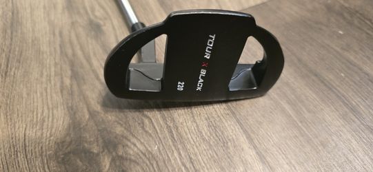 Tour X Black 220 Putter