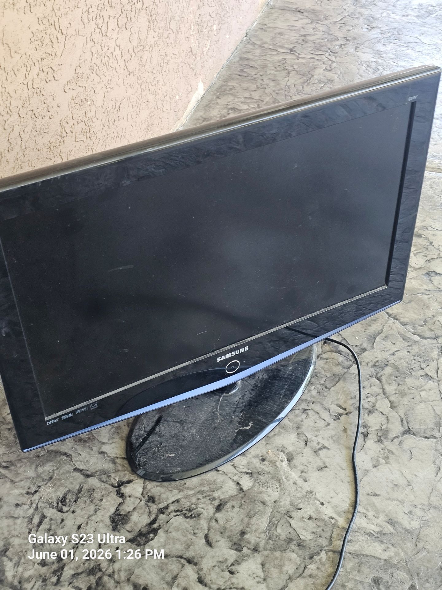 Samsung 32 inch TV