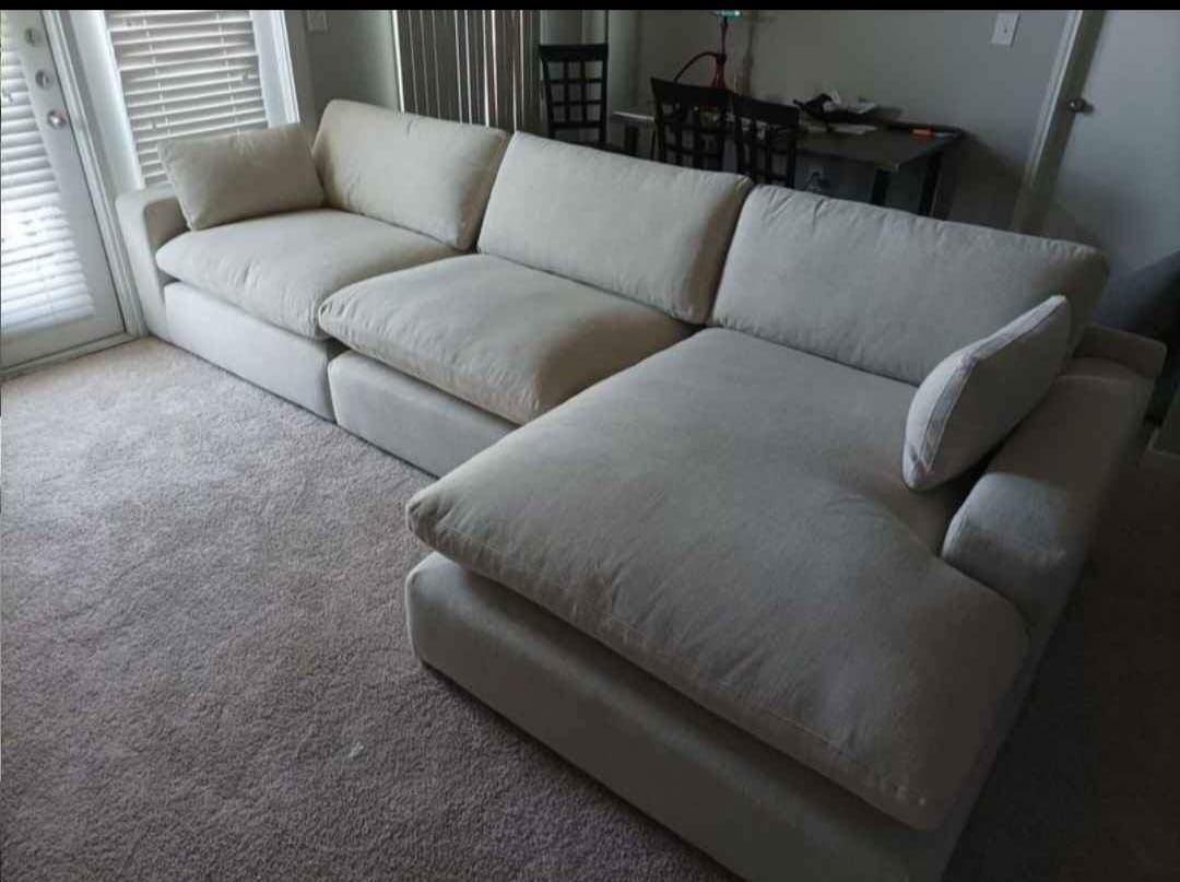 Elyza Linen 3pc Sectional Sofa w/ RAF Corner Chaise