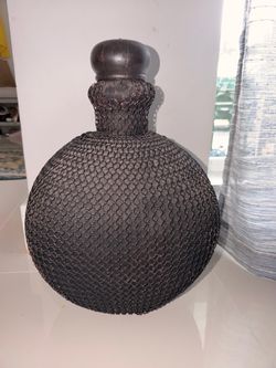 Metal Mesh Decorative Bottle Vessel