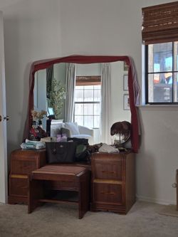 Antique vanity