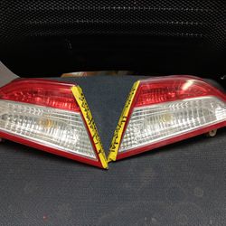 2011-14 Hyundai Sonata L&R Trunk Light 