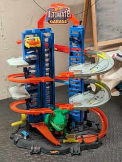 Hot Wheel City Sets Lot