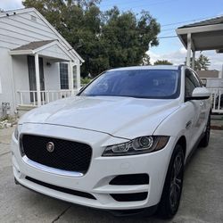 2018 Jaguar F-Pace