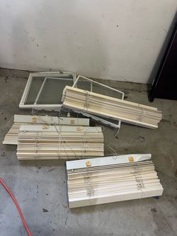 Assorted wooden blinds