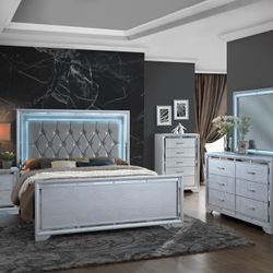 NEW 5 PCS LED QUEEN OR FULL BEDROOM SET 