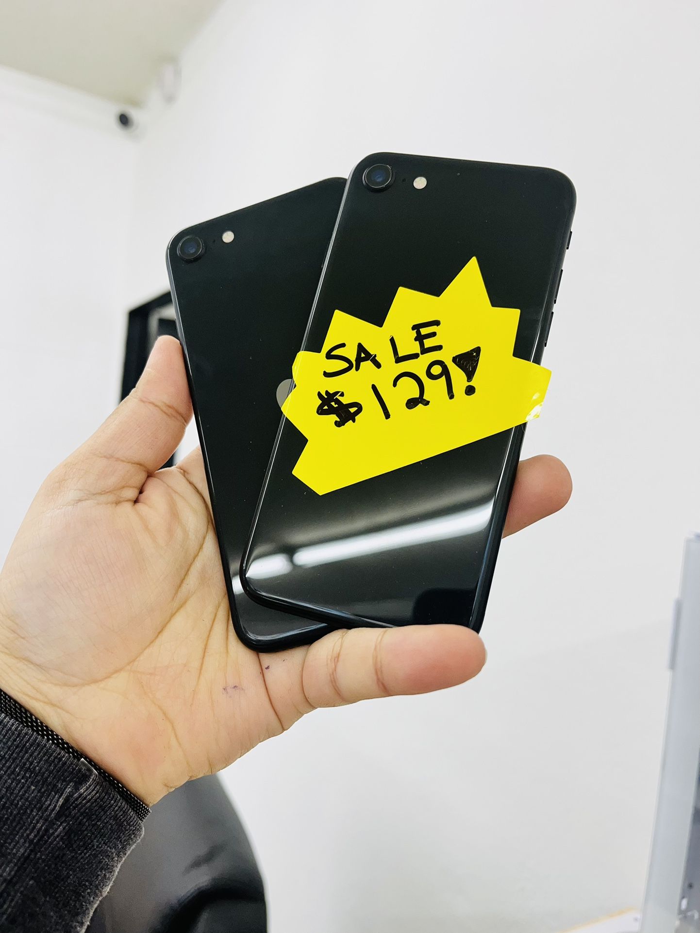 iPhone SE 2nd Gen 64gb