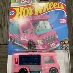 Hot Wheels Barbie Dream Camper