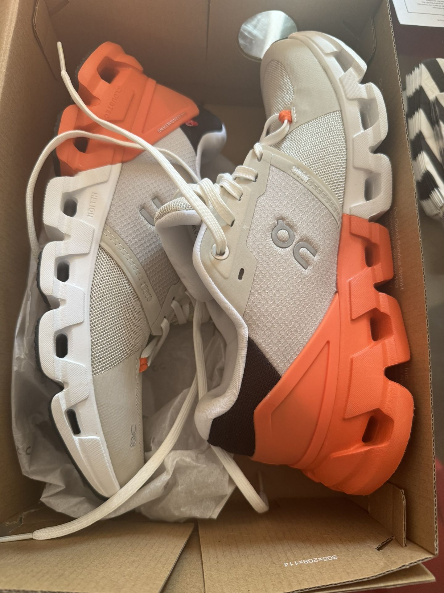 Cloudflyer 4  / W/. Brand new In Box 