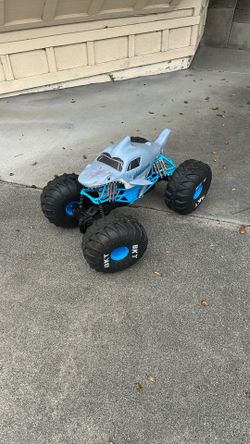 Monster Truck Toy Jumbo With Remote Control