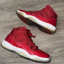 Air Jordan 11 Retro GYM Red Size 7Y