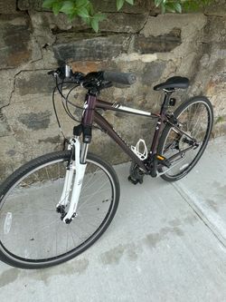 specialized ariel hybrid bike size M