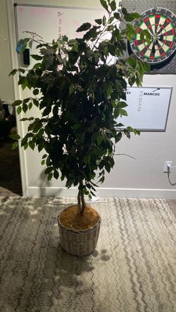 Artificial tree