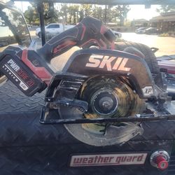 71/4" skil cordless circular saw w/ charger