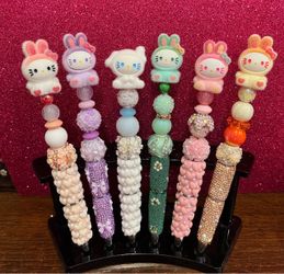 Hello Kitty/ Winnie the Pooh Pens