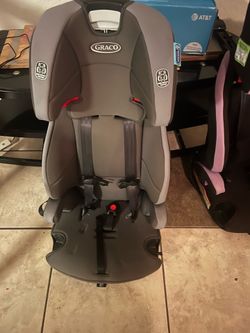 Graco Wayz 3-in-1 Harness Booster, Saville (Like New) 75 OBO