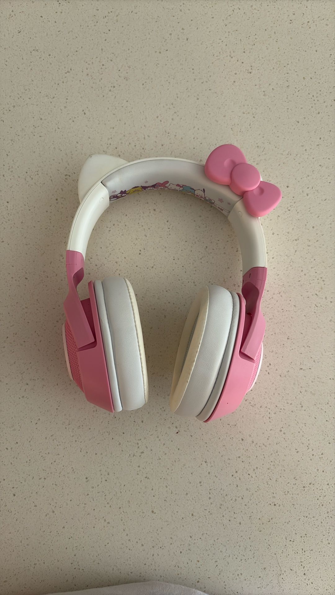 Razer Kraken BT Hello Kitty and Friends Edition Wireless Bluetooth Headset
