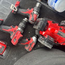 Milwaukee Drills Batteries, Six Port Charger