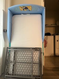Bluey toddler bed + mattress and sheets
