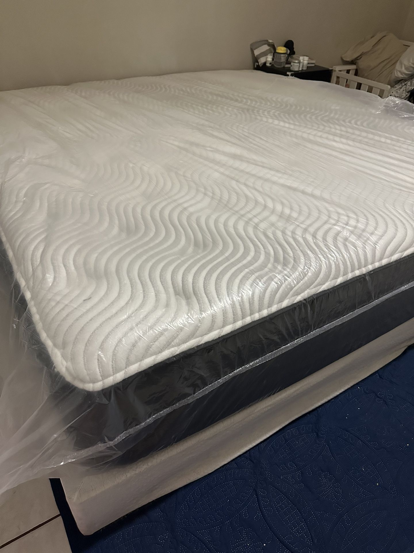 Discount NEW Mattresses in All Sizes In Stock Queen Sets