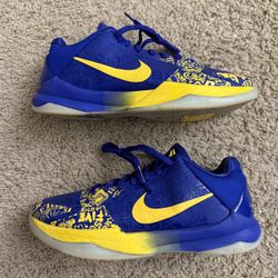 Size 11 - Kobe 5 Protro 5 Rings (Brand new but no box and slight yellowing on bottoms )