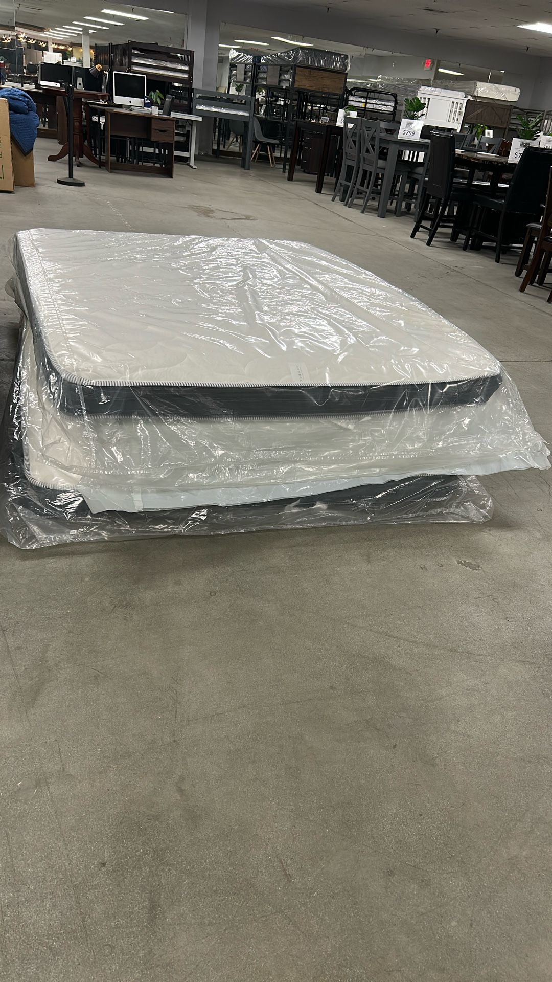 Queen Memory Foam Mattress Closeout Sale