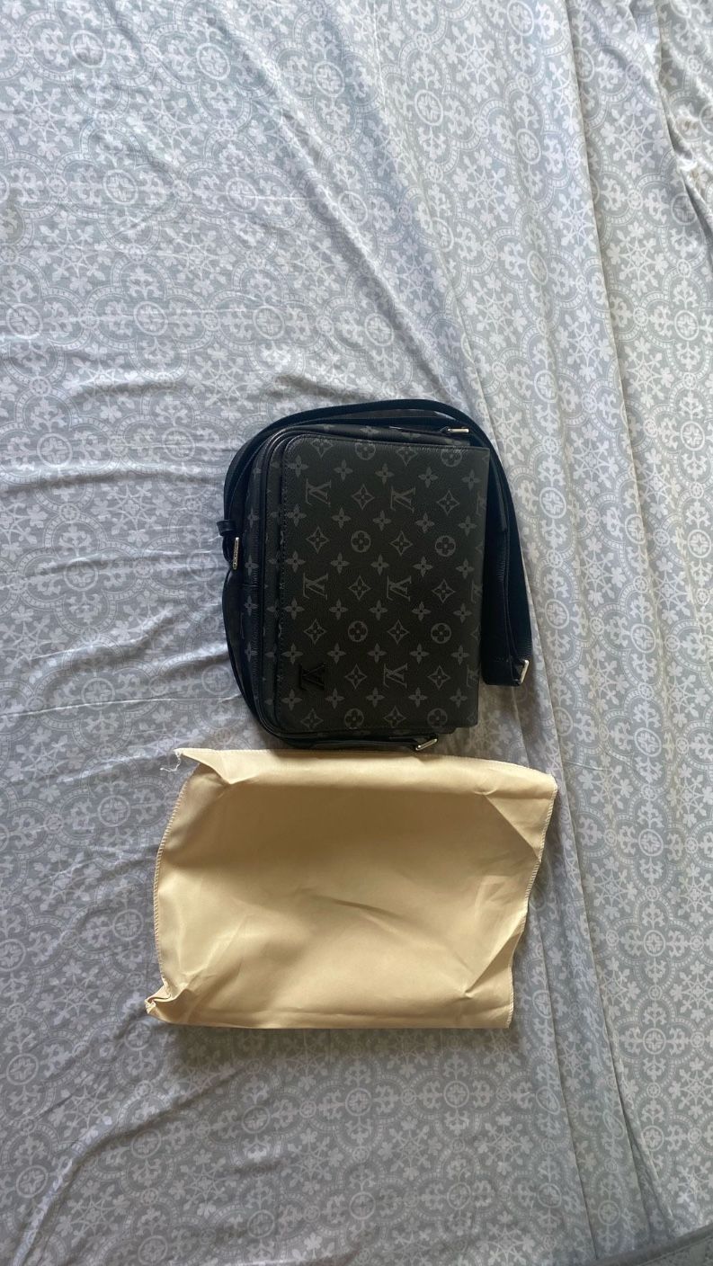 Messenger Bag