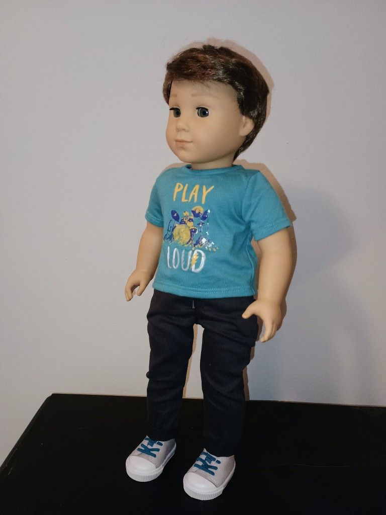 American Girl Boy Doll Logan Everett