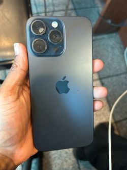 iPhone 15 pro max unlcoked 256gb