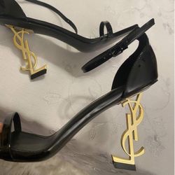 YSL Heels Size 7 