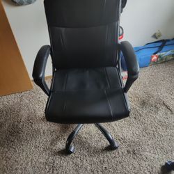 Nice Office Chair 